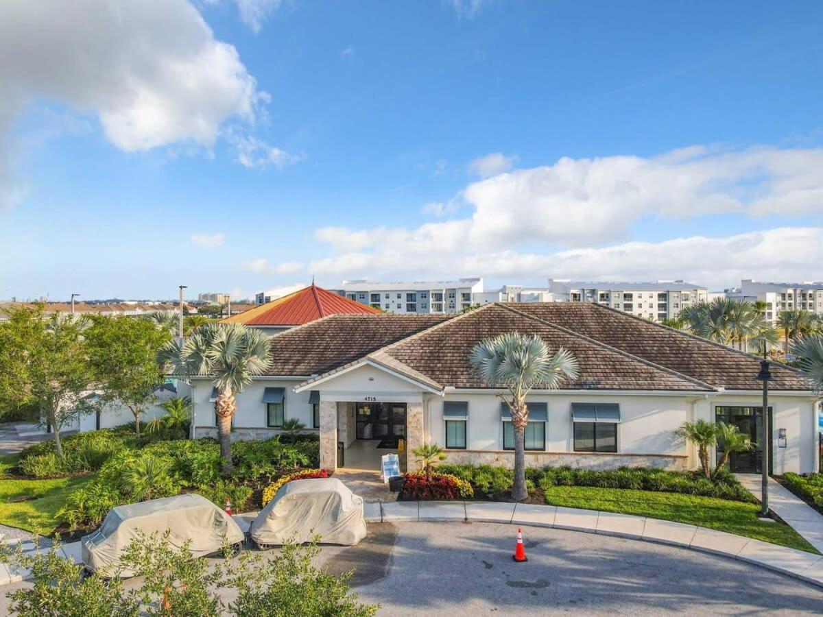 Gorgeous 2Br Lakeview Condo With Waterpark 키시미 외부 사진
