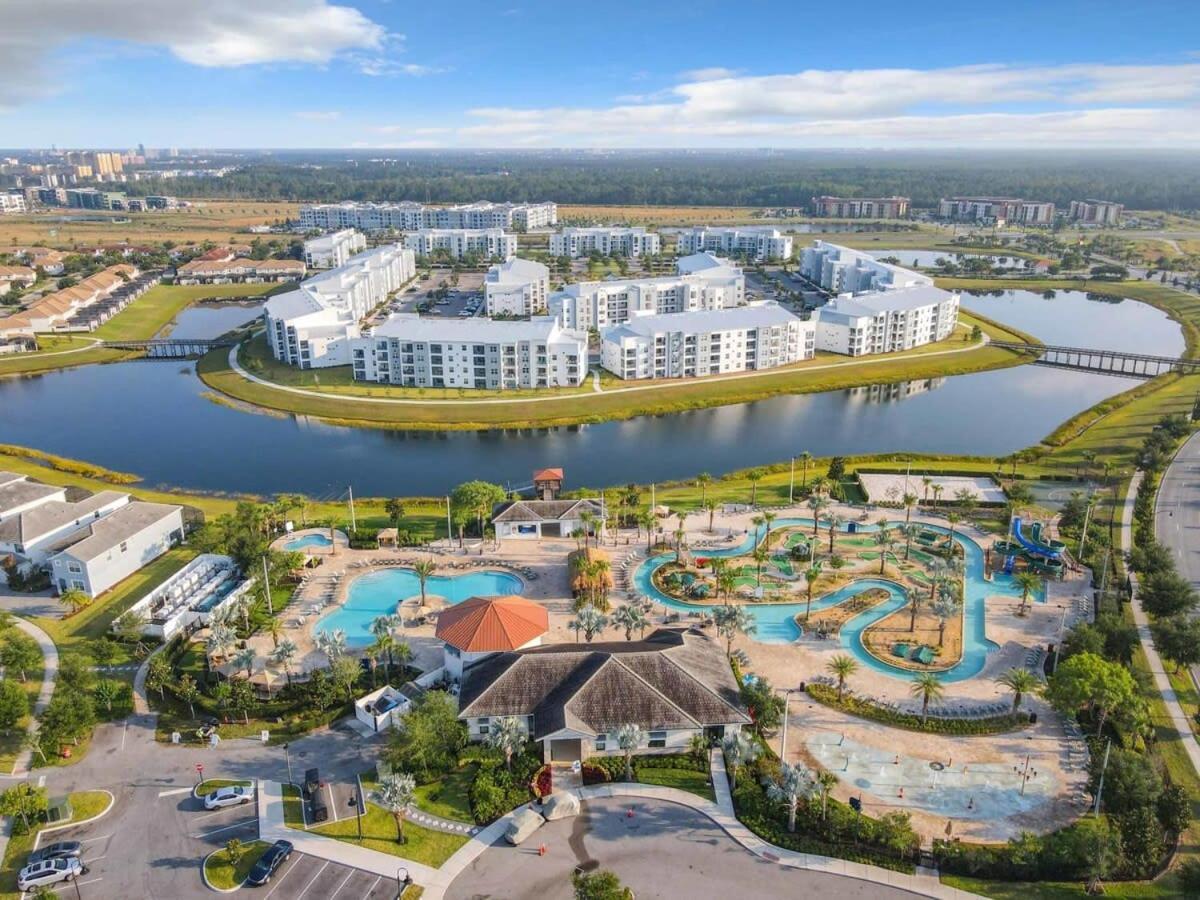Gorgeous 2Br Lakeview Condo With Waterpark 키시미 외부 사진