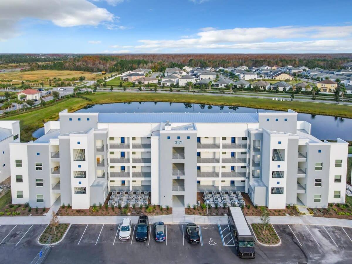 Gorgeous 2Br Lakeview Condo With Waterpark 키시미 외부 사진