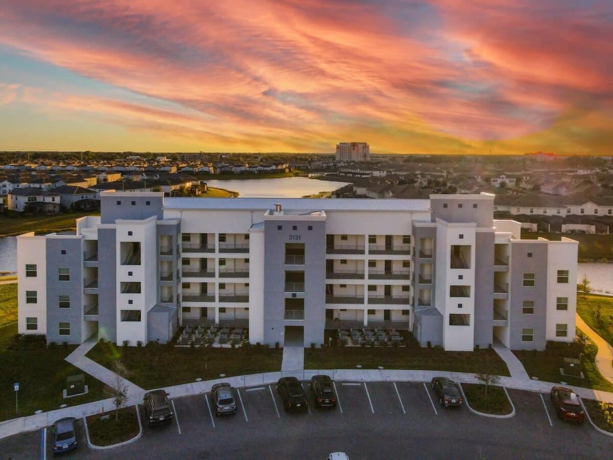 Gorgeous 2Br Lakeview Condo With Waterpark 키시미 외부 사진