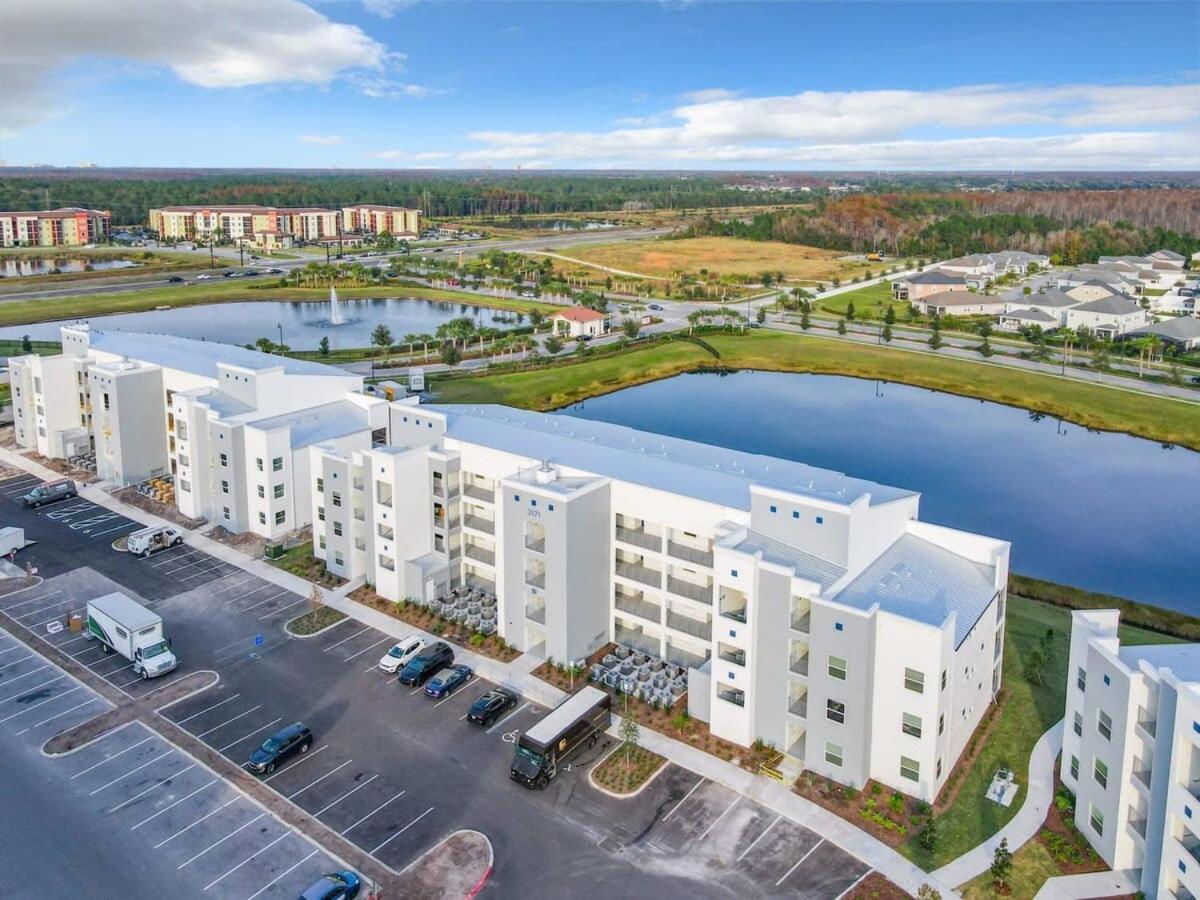 Gorgeous 2Br Lakeview Condo With Waterpark 키시미 외부 사진